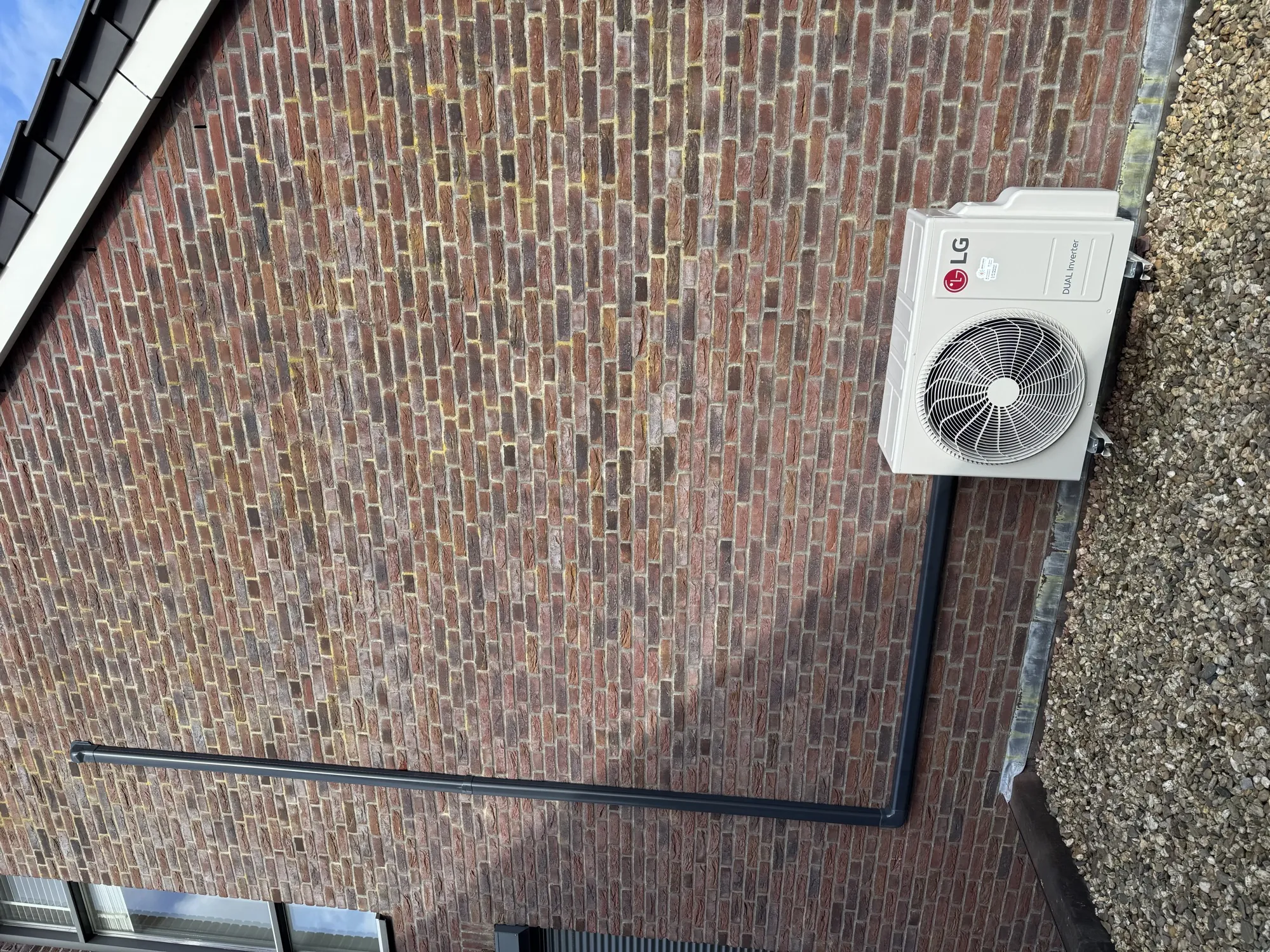 LG 7kW Deluxe airco in Uden
